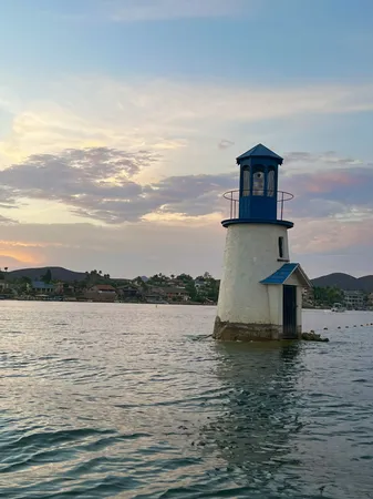 Canyon Lake Neighbors