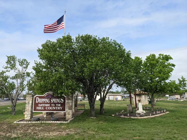 Dripping Springs Neighbors