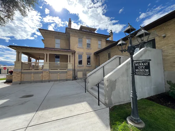 Neighbors of Murray City