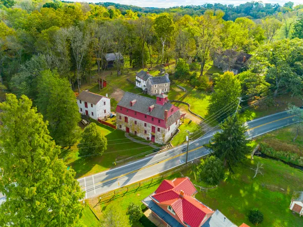 Garnet Valley Living