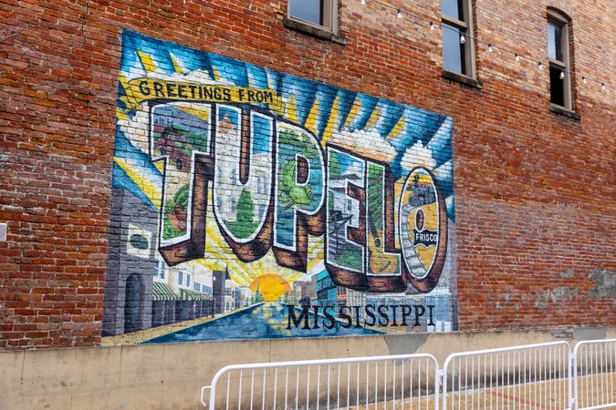 Tupelo Living