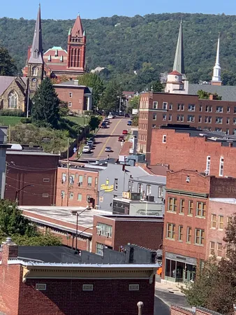 Neighbors of Cumberland