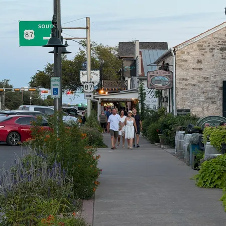 Fredericksburg Neighbors