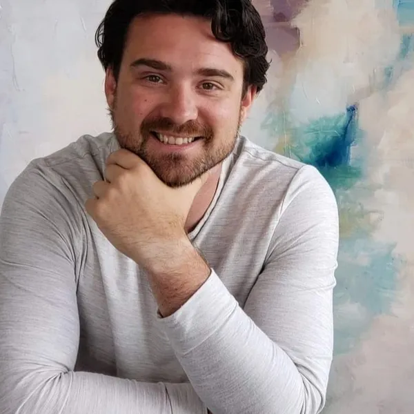 Bradley R Smith