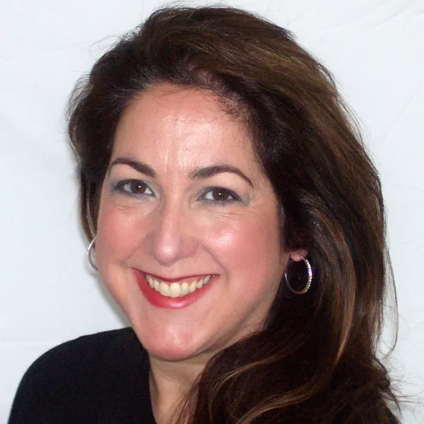 Lori Montazella